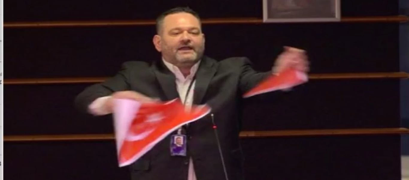 Ποινική δίωξη για προσβολή συμβόλου κατά του Γιάννη Λαγού ασκεί η τουρκική Εισαγγελία